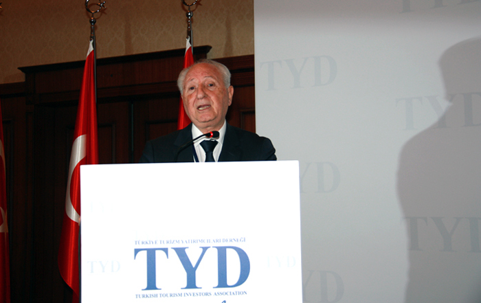 Turgut Gür, Turizm Yatırımcıları Derneği Başkanlığı'na veda etti