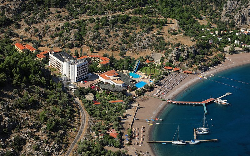 İskender Dilek, Marmaris'teki bu oteli satın aldı