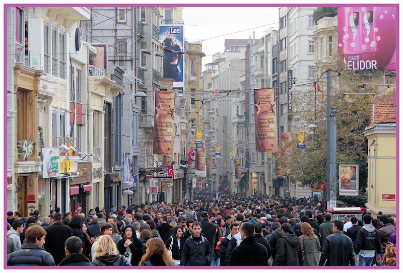  Beyoğlu oteller semti mi kültür merkezi mi olacak?