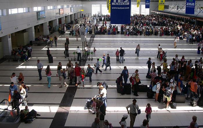 El bagajı protestosu dünyaya yayılıyor