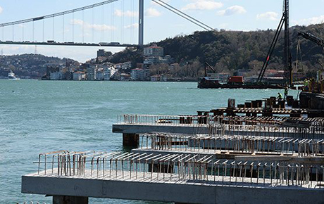 Belediyenin Boğaz'a teknepark projesine bilim insanları ve halk tepki gösteriyor