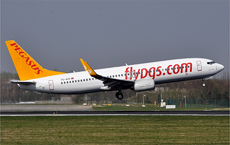 Pegasus Londra uçuşlarına başladı