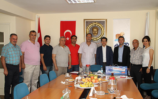 AnadoluJet yetkilileri Alanyalı turizmcilerle buluştu