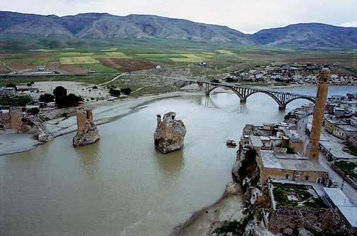 Hasankeyf Kalesi turizm gezilerine kapatıldı 