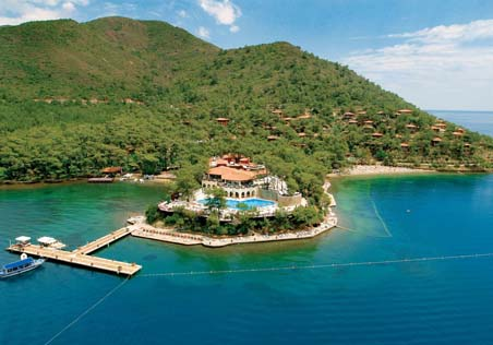  CLUB MAGIC LIFE Marmaris’e Zoover 2010 en iyi otel ödülü