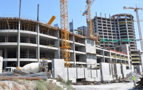 Bayrampaşa'da otel arsasındaki hukuksuzluk meclis gündeminde