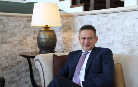 Gökhan Özbatır: Otel kapatmayacağız, para kazanmaya devam edeceğiz