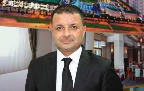 'Türkiye dostu turistler ceplerinde parayla son dakikayı bekliyorlar'