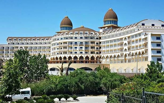 Kirman Grubu'nun beşinci oteli Kirman Sidemarin Beach & Spa açılıyor