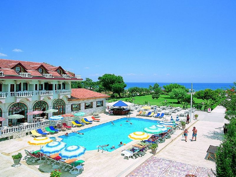 Yerli turist referandumda oy kullanmak için 11 Eylül dönüşlü turları tercih ediyor