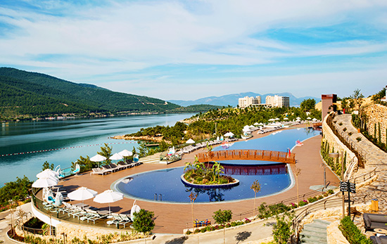 Titanic Deluxe Bodrum'a Otelpuan'dan ödül