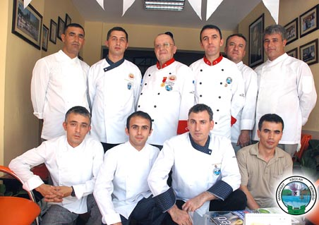 Aşçılardan Ramazan Yardım Paketi