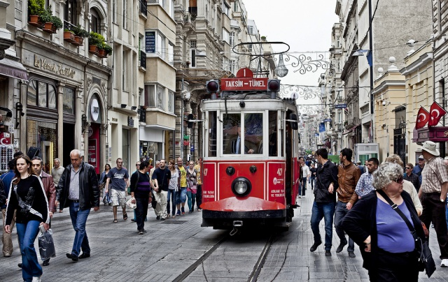 Taksim'e girişler paralı mı olacak?