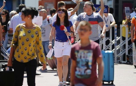 Ruble yükseldi, iç turizm düştü, Türkiye yeniden zirvede... 