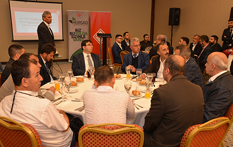 Bağlıkaya: TÜRSAB hac ve umre acentelerinin cebinden elini çekecek