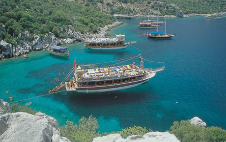 Sezon başlarken Turizm Bakanlığına 'gezi teknesi' uyarısı