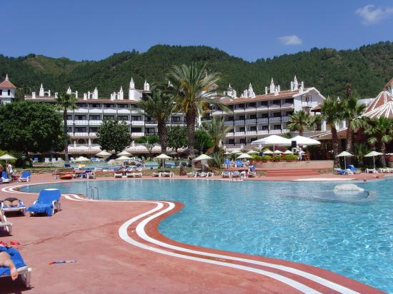 Martı Resort'ta yaz başladı