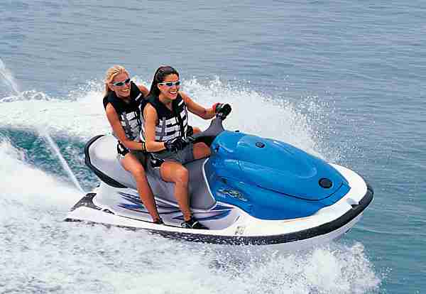 Su sporları işletme ruhsatı bulunmayan iki oteli yakan jet-ski kazası 