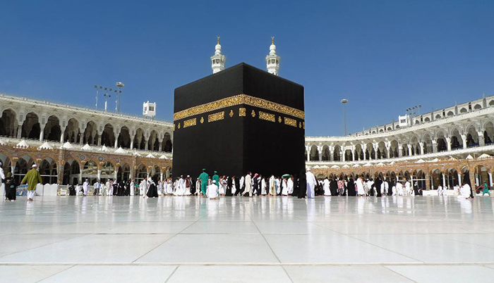 Kaçak acente ile hacca giden 20 Türk Arabistan'dan çıkamıyor