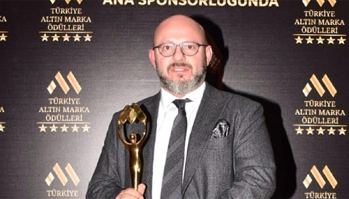 Şimdi de 'Altın Marka' ödülünü aldı