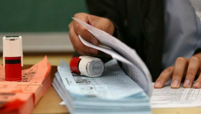 İstanbul'un 7 ilçesinde geçersiz oylar yeniden sayılacak
