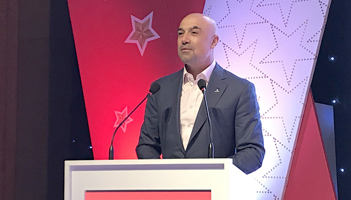 Fettah Tamince: Bir kişiyle tanışmak için 5 yıl doğum gününe gittim