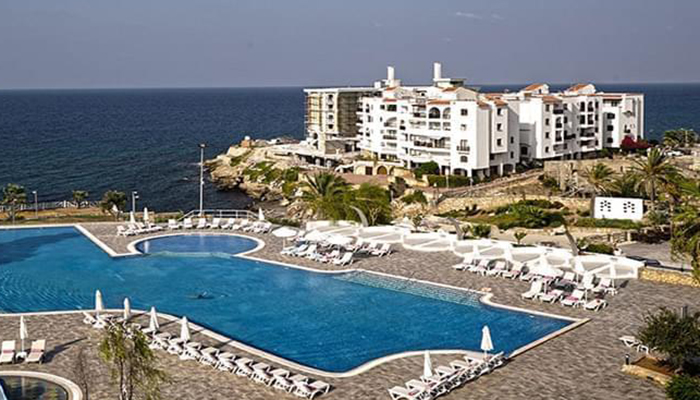 Bir otel yangını da KKTC'den