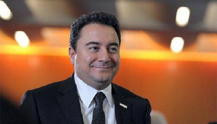 Ali Babacan AKP'den istifa etti