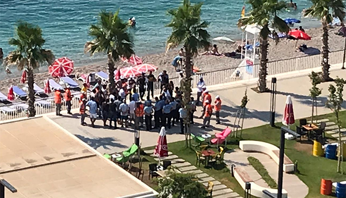 Alkoçlar’ın hukuksuz olarak kiraya verdiği halk plajına tahliye