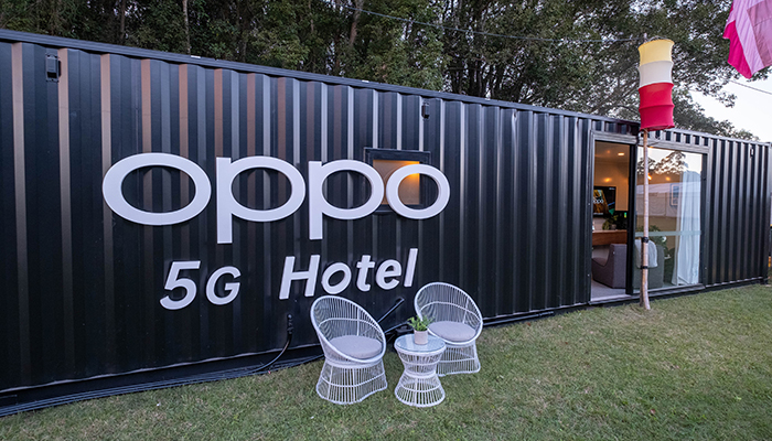 VİDEO: Telefon üreticisi şirket 5G otel açtı