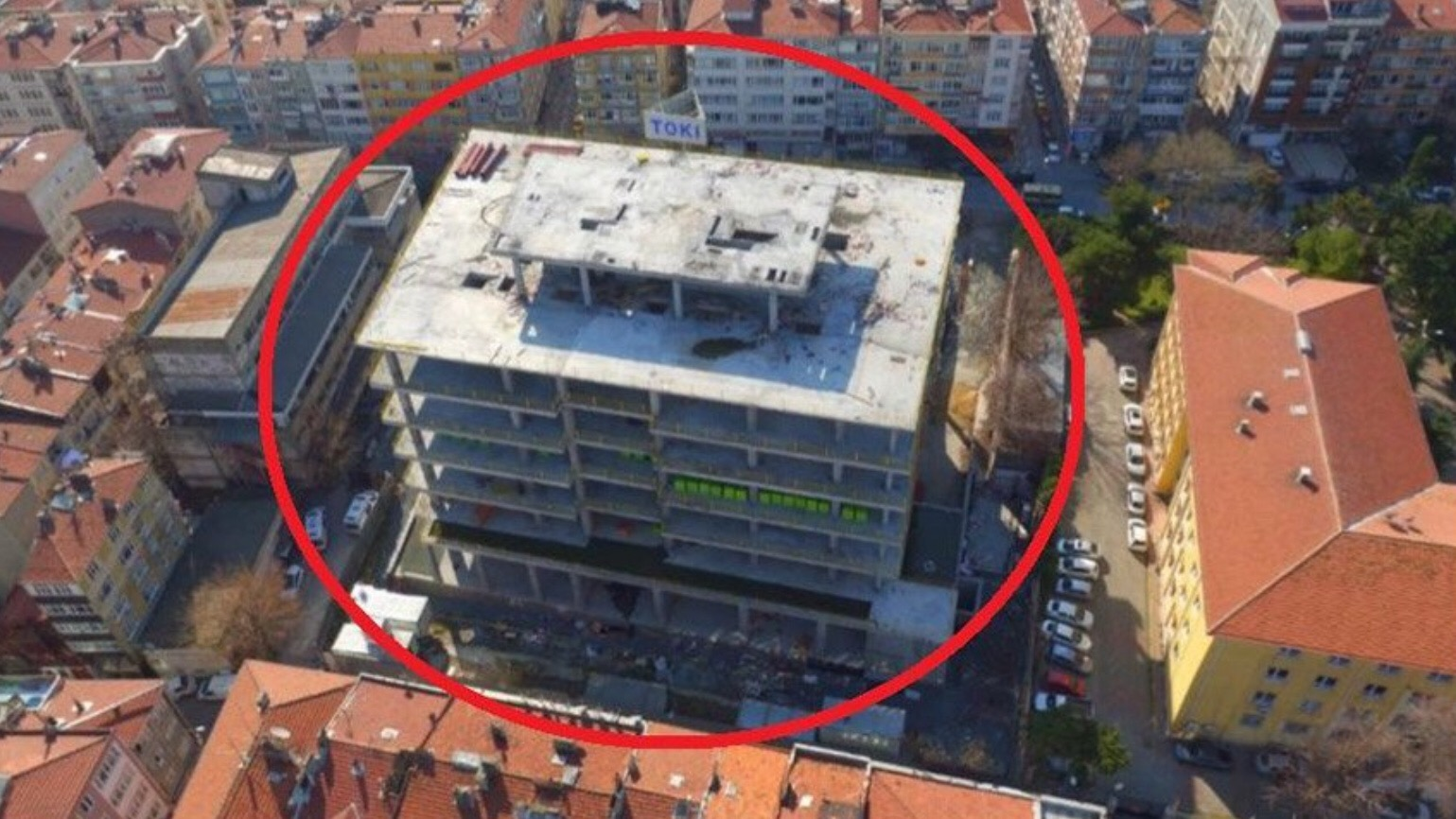 Mahkeme planı iptal etti, otelden ofise döndü