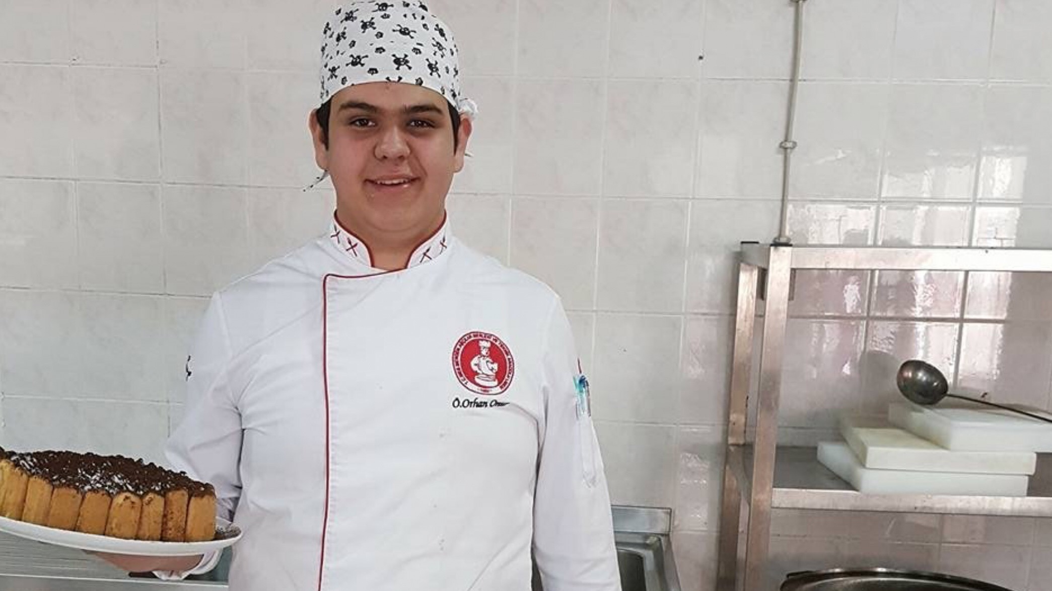 Beş yıldızlı otelde çalışan genç, lojmanda ölü bulundu
