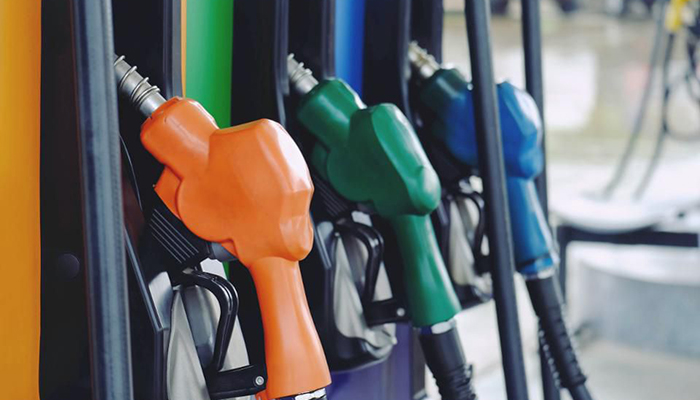 Benzine, motorine ve LPG'ye zam!