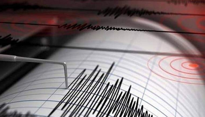 Van'da deprem!
