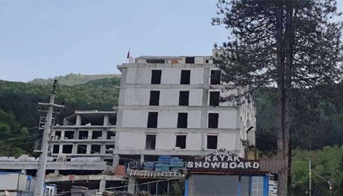 Arap yatırımcı otel inşatını yarıda bırakıp ortadan kayboldu