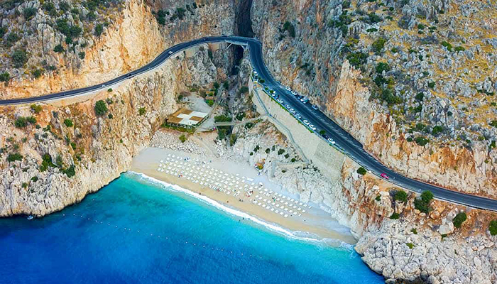 Antalya'daki dünyaca ünlü plaj için sevindiren karar
