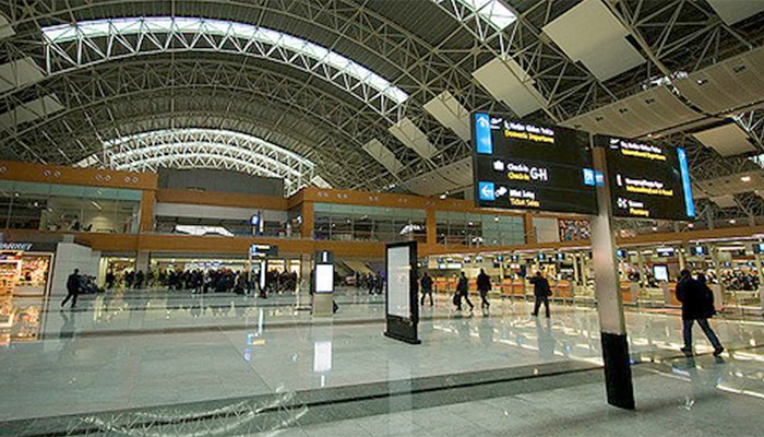 Sabiha Gökçen Havalimanı'nda uçuşlar durduruldu