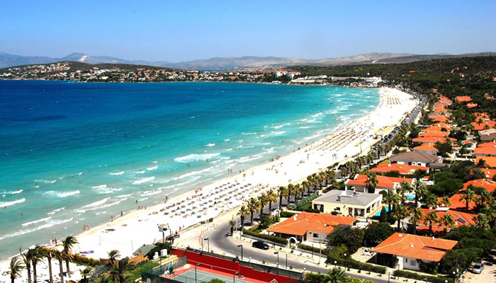 Çeşme'ye giden yerli turist sayısında büyük düşüş