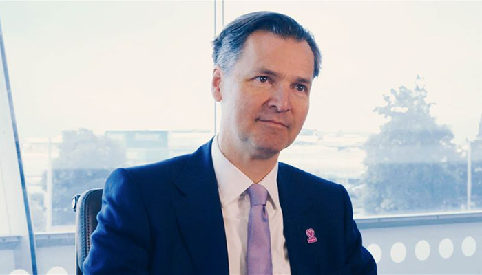 John Holland-Kaye: Havalimanlarında sosyal mesafe imkansız