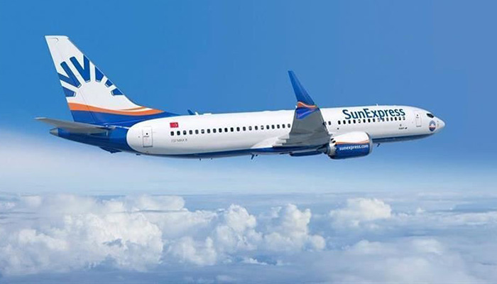 SunExpress'in Düsseldorf-Adana uçağında koronavirüs paniği