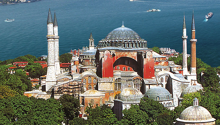 Ayasofya tartışması dünya gündeminde