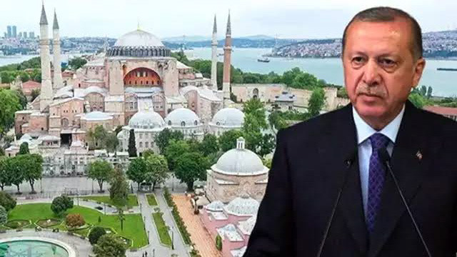 Ayasofya camiye dönüştürüldü, Diyanete devredildi