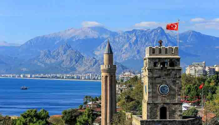 Rus elçiliğinden Antalya'daki taciz iddiasıyla ilgili açıklama