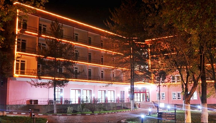 Üç yıldızlı otel aylık 30 bin TL’ye kiraya verilecek