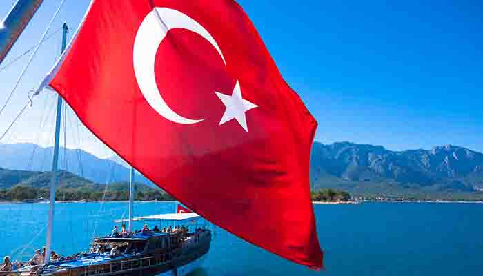 Türkiye İngiltere'de liderlik koltuğuna oturdu