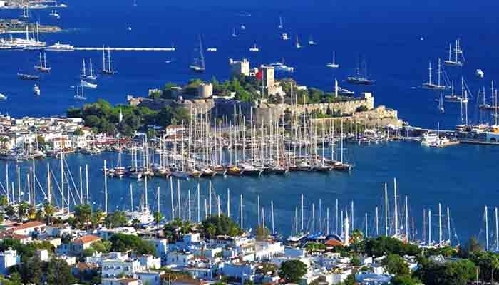 Ahmet Aras: Turizmi en iyi yapan destinasyon Bodrum