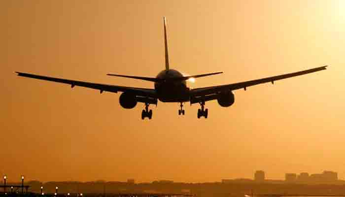 EasyJet Holidays turist getirmeye en erken ne zaman başlayacak?