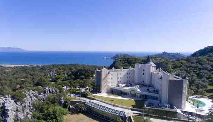 Castle Resort Hotel icradan satışa çıkarıldı