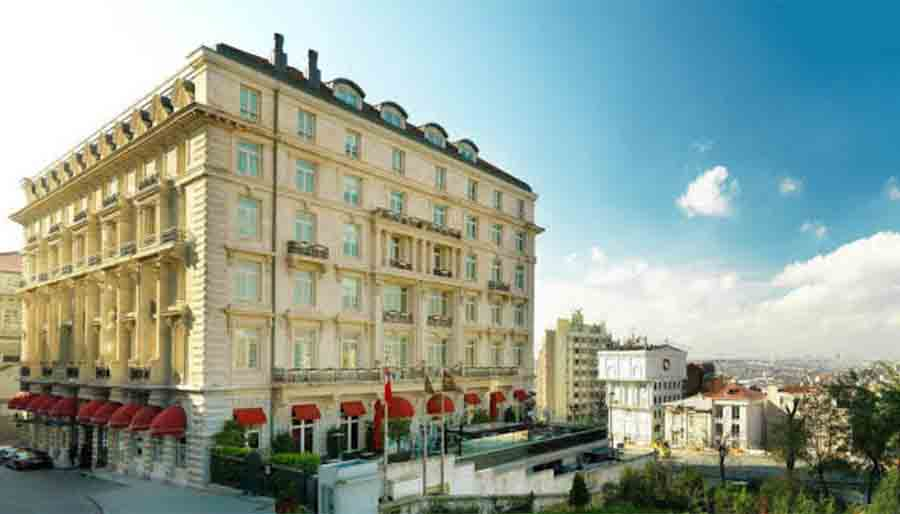 Pera Palas Otel de o vakfa devredilmiş