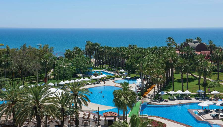 Barut Hotels çalışan sayısını korudu, hedef 3 yılda 6 bin istihdam